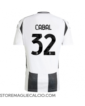 Juventus Juan Cabal #32 Maglia Gara Casa Repliche 2024-25